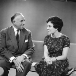 Televisieopname van Anneke Beekman en Louis Frequin, Bestanddeelnr 913-2476