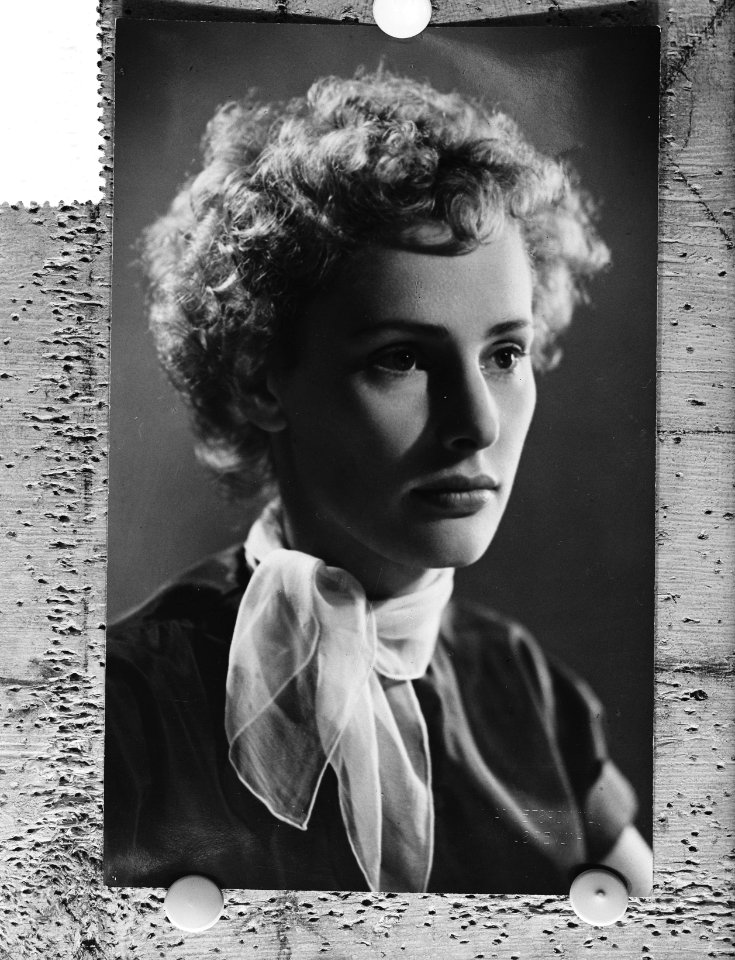 Televisieomroepster Tanja Koen-Ketelaar (NCRV), Bestanddeelnr 906-5026