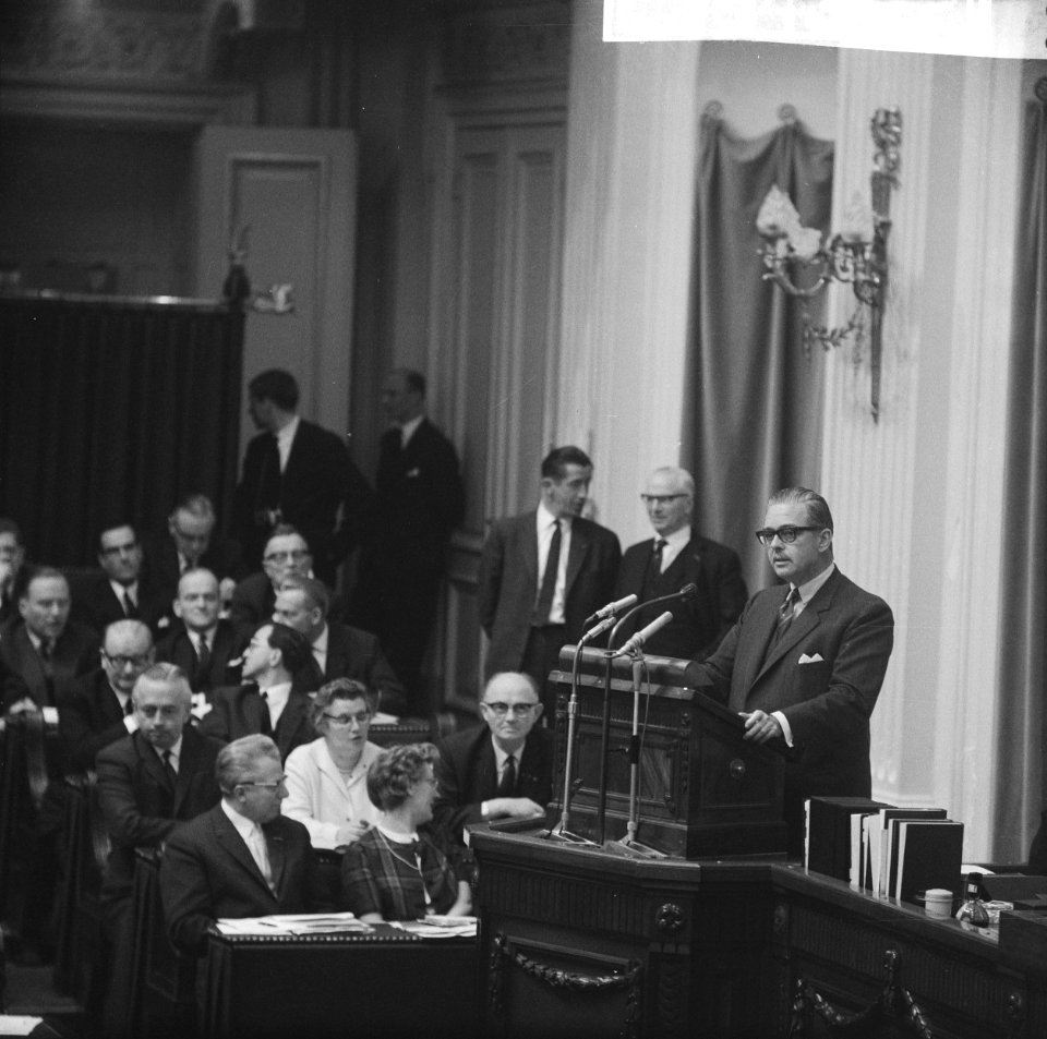 Toespraak in de Tweede Kamer tijdens het debat over de toestemmingswet, Bestanddeelnr 918-4322