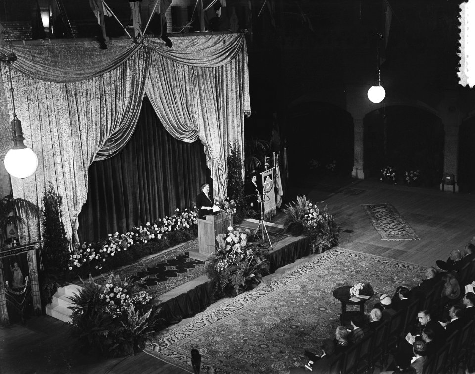 Toespraak koningin Juliana in de Koopmansbeurs, Bestanddeelnr 905-9510
