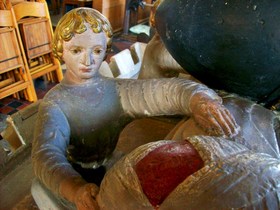 Tomb of 1st Baron Cobham, Lingfield, detail