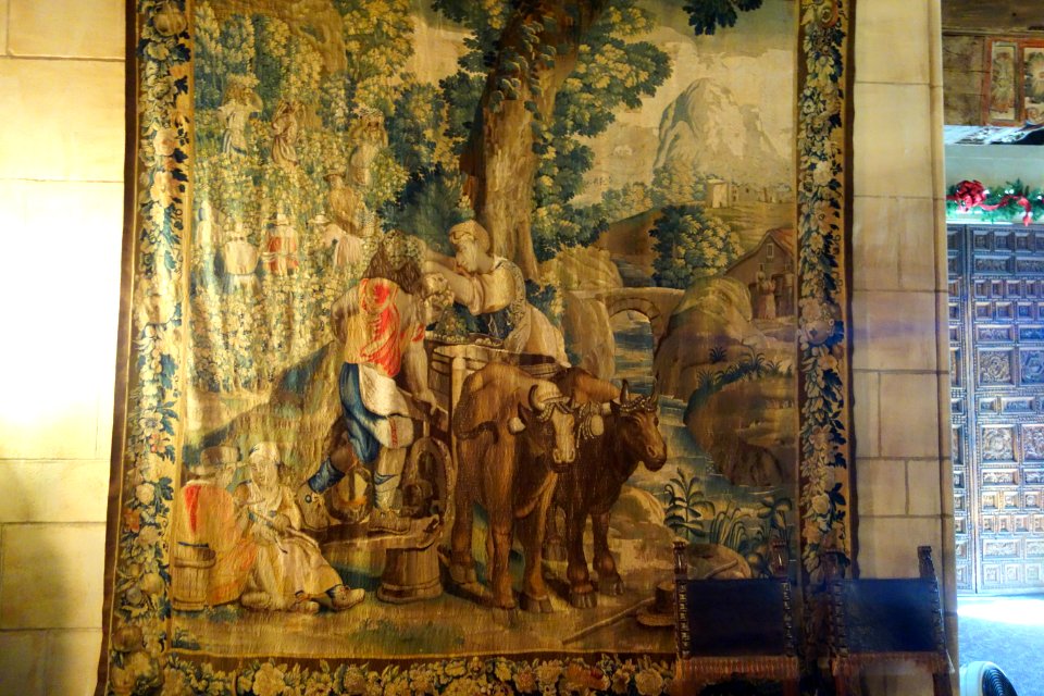 Tapestry with harvest scene - Hearst Castle - DSC06323