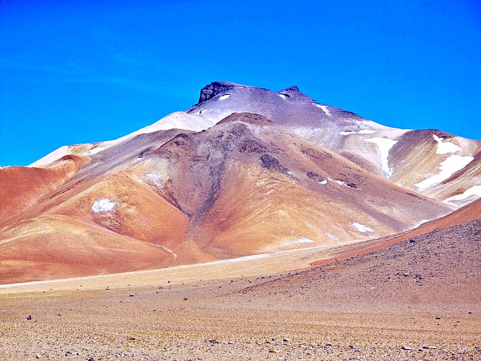 Bolivia desert dali