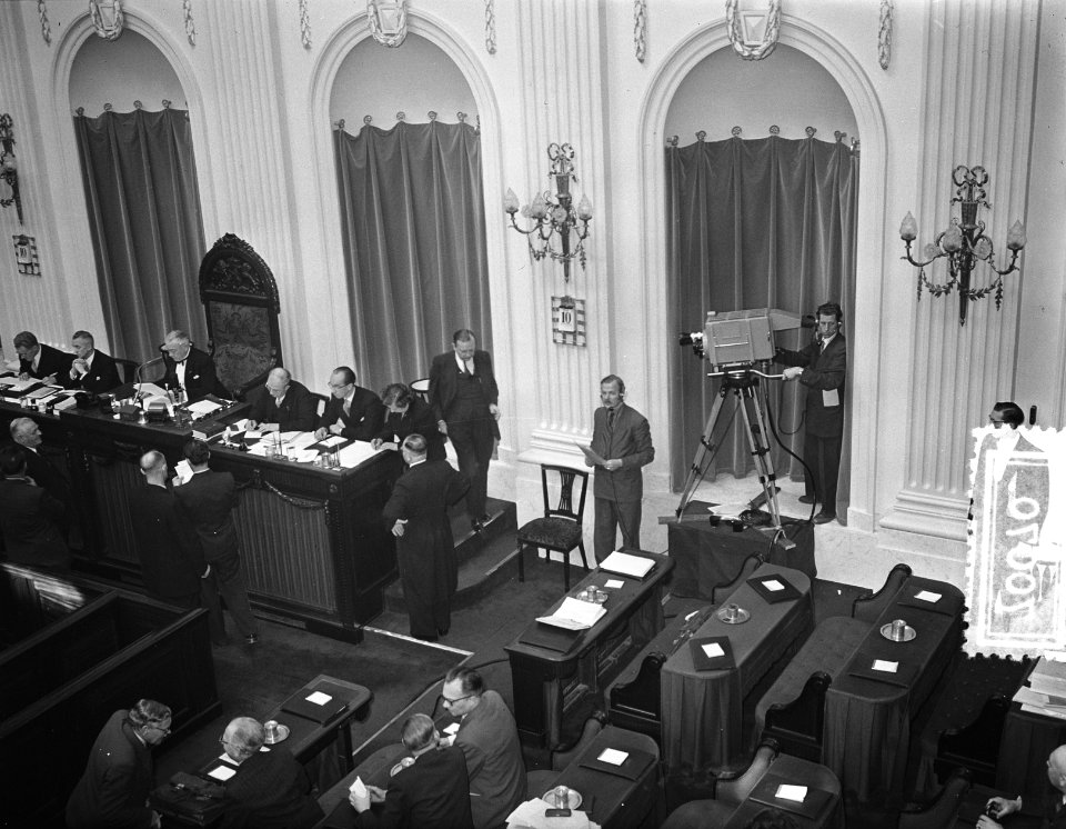 Televisiedebat in Tweede Kamer met televisieopnamen, Bestanddeelnr 907-0070