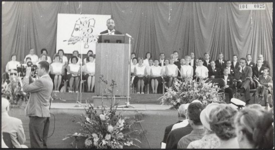 Toespraak van dominee Martin Luther King tijdens een wereldconferentie van bapti, Bestanddeelnr 104-0025
