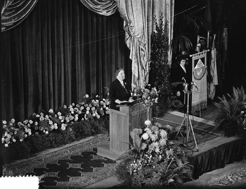 Toespraak koningin Juliana in de Koopmansbeurs, Bestanddeelnr 905-9505