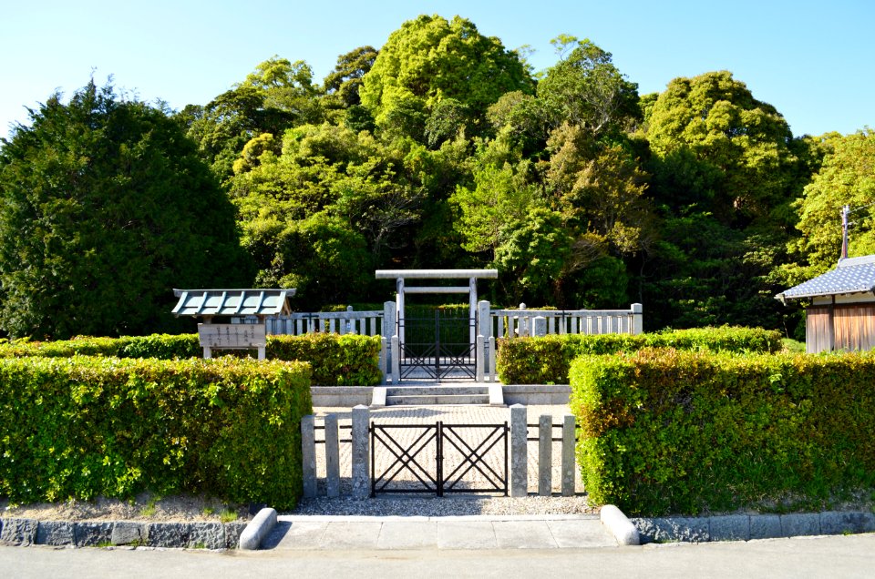 Tomb of Emperor Junnin, haisho