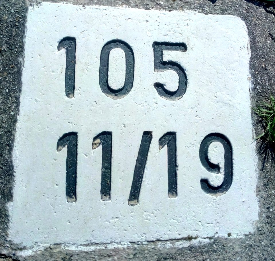 Tomateninsel, Buhnenstein