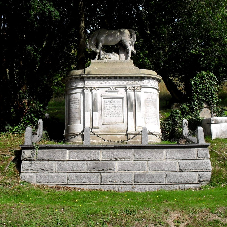 Tomb of John Frederick Ginnett, Woodvale Cemetery, Brighton (IoE Code 482035)