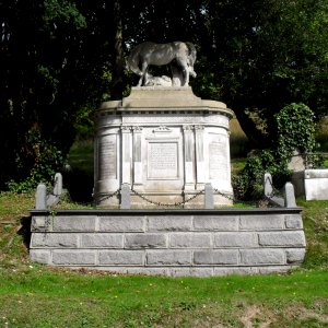 Tomb of John Frederick Ginnett, Woodvale Cemetery, Brighton (IoE Code 482035) photo