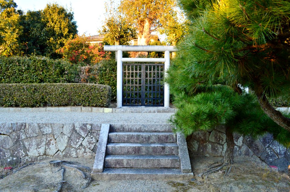 Tomb of Prince Nagaya, haisho