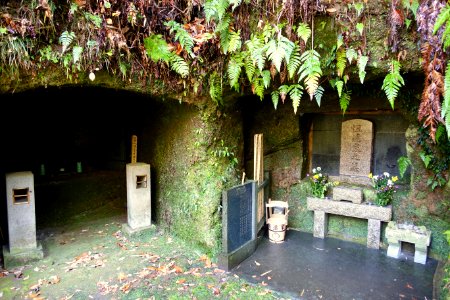 Tombs - Jufukuji - Kamakura, Kanagawa, Japan - DSC07993