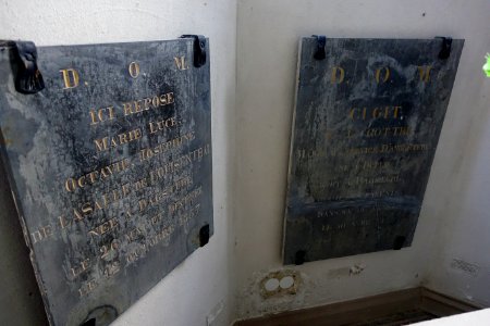 Tombs - Schloss Dagstuhl - DSC06214