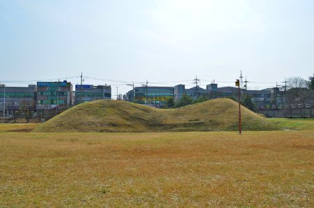 Tomb One of Gwangju Wolgye-dong Janggobun-2