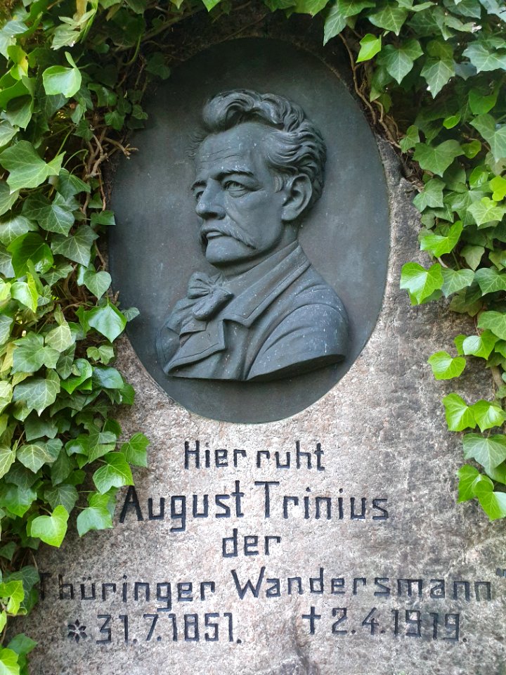 Tomb August Trinius 4