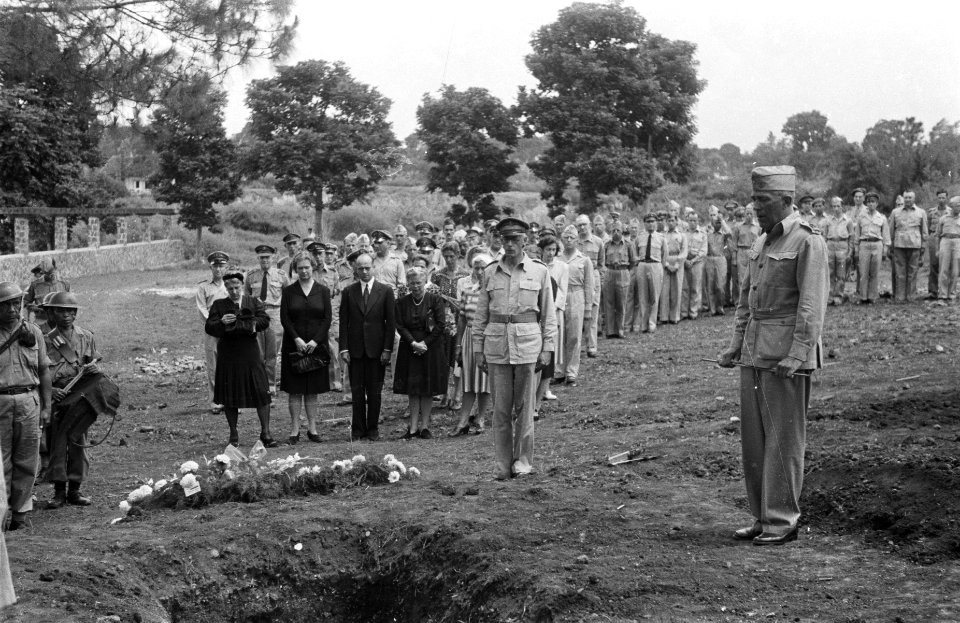 Toespraak van generaal-majoor S. de Waal, commandant B-Divisie bij de groeve, Bestanddeelnr 183-5-1
