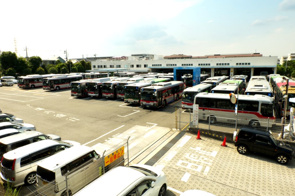 Tokyubus-higashiyamata-dept01