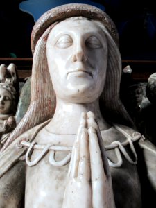 Tomb of John Mordaunt, Turvey 03