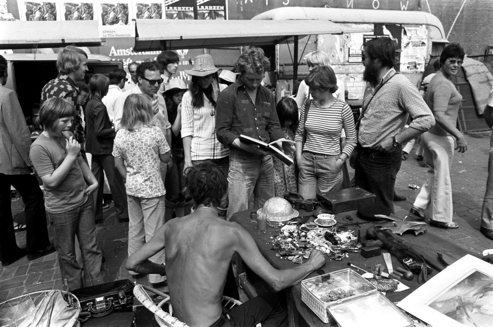 Toeristen, zomer, vlooienmarkten, marktkooplui, publiek, Bestanddeelnr 928-0708