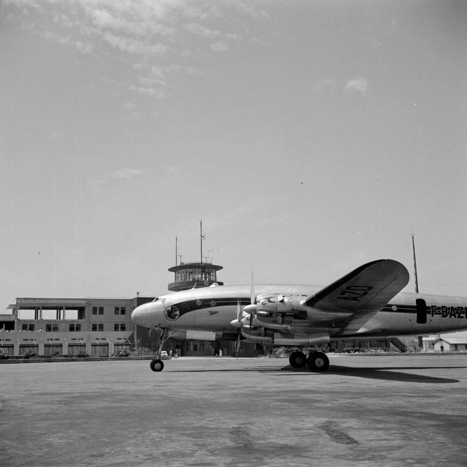 Toestel van de Air France op de internationale luchthaven Ben Gurion (Lydda Air…, Bestanddeelnr 255-1565