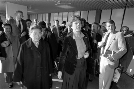 Toestemming Nederlandse Regering om duikboten te leveren aan Taiwan leidde tot v, Bestanddeelnr 931-1827