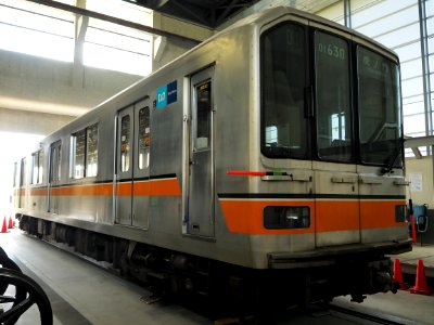 Tokyo Metro 01-630 in Tokyo University