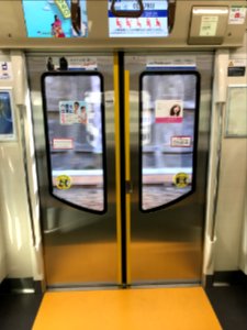 Toei 5500 doors inside 20191130