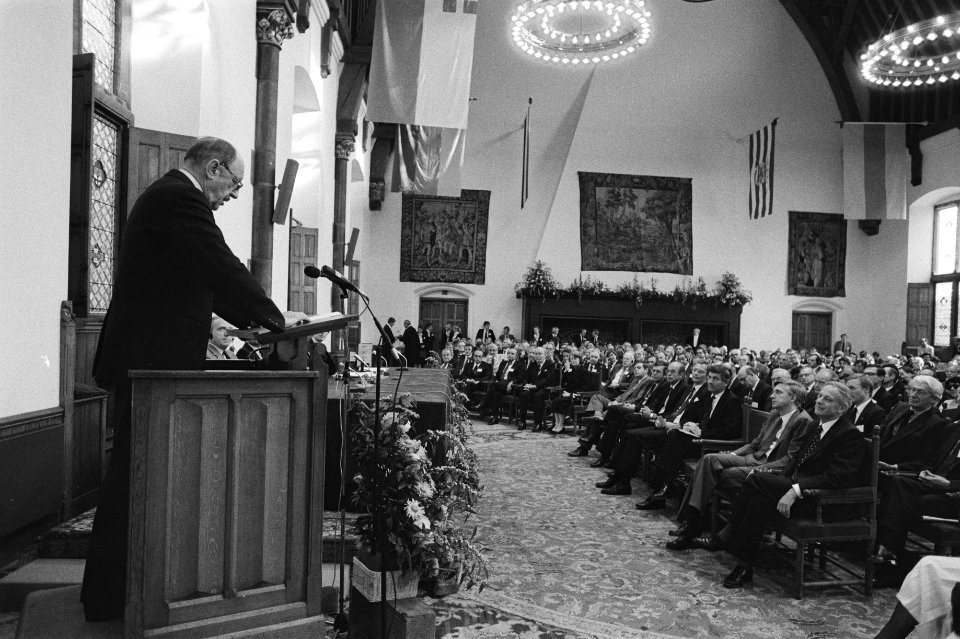 Toespraak van secretaris-generaal Luns (NAVO), Bestanddeelnr 932-7222