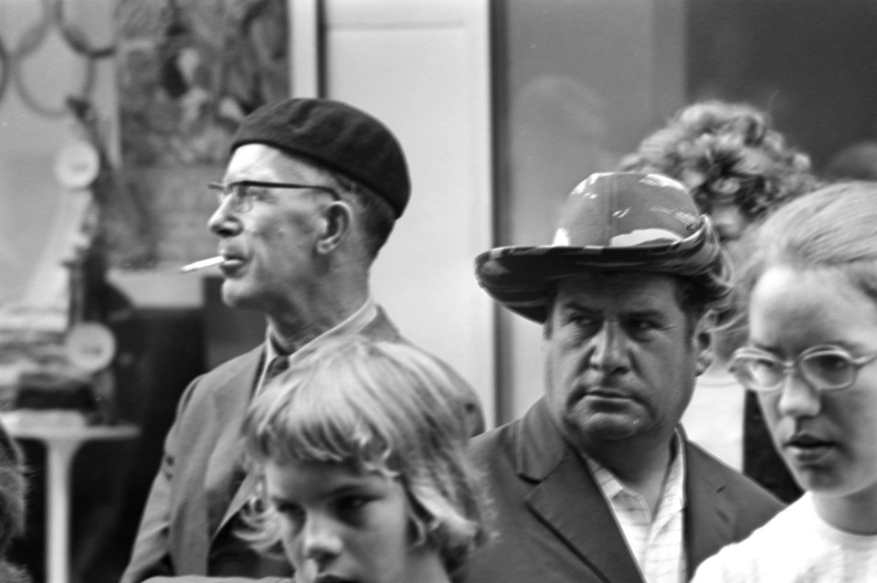 Toeristen in Amsterdam, Bestanddeelnr 925-7379