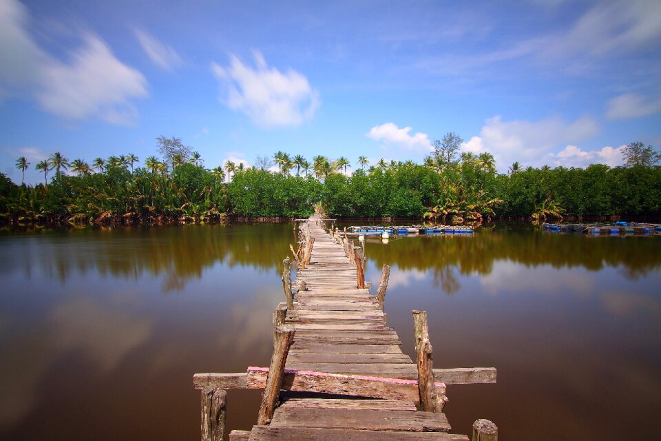 Natural jetty river