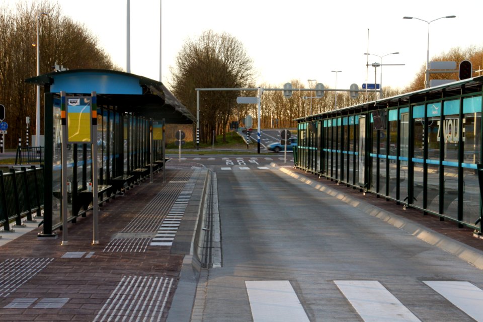 Toegankelijke bushalte Heerde transferium Horsthoek