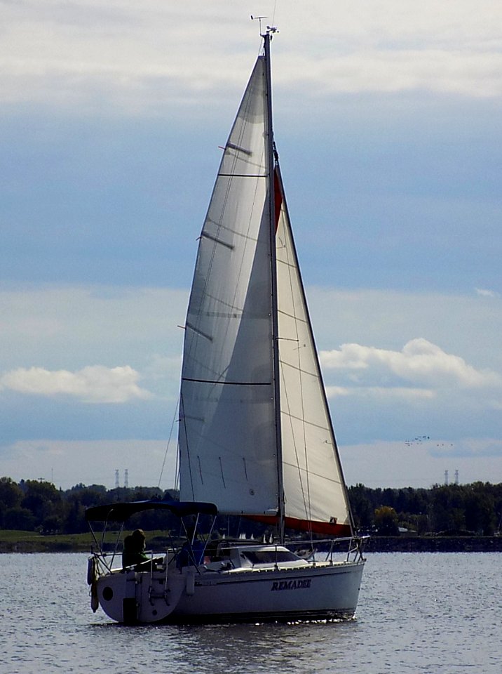 Tonic 23 sailboat Remadee 4199
