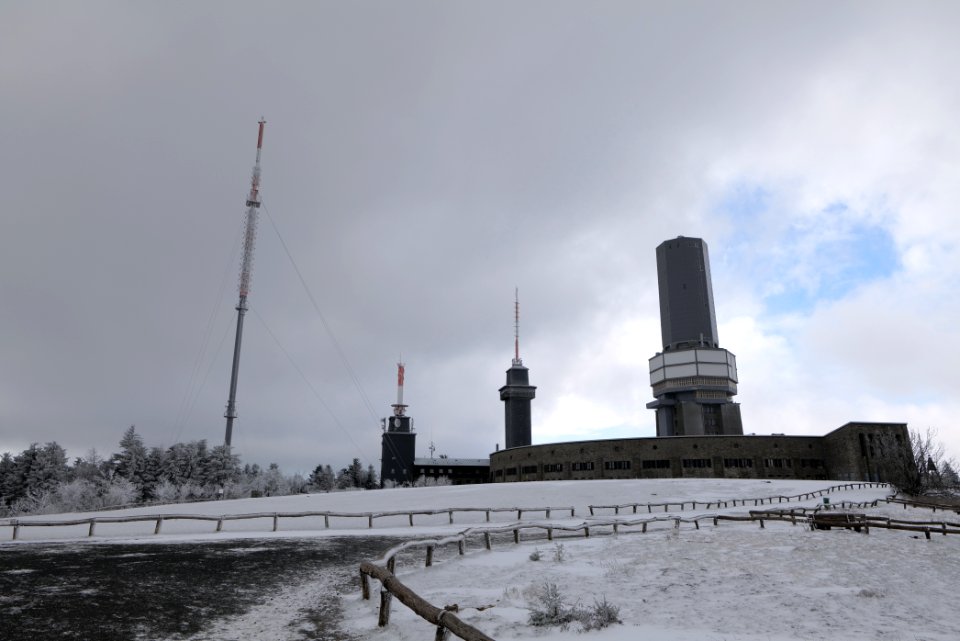 Top of Großer Feldberg with snow 2021-04-06 23