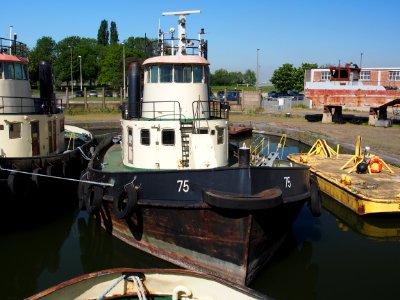 Toogboot 75, Kattendijkdok, Voith Schneider Propeller, Gemeentelijk Havenbedrijf Antwerpen, Kattendijkdok, pic5