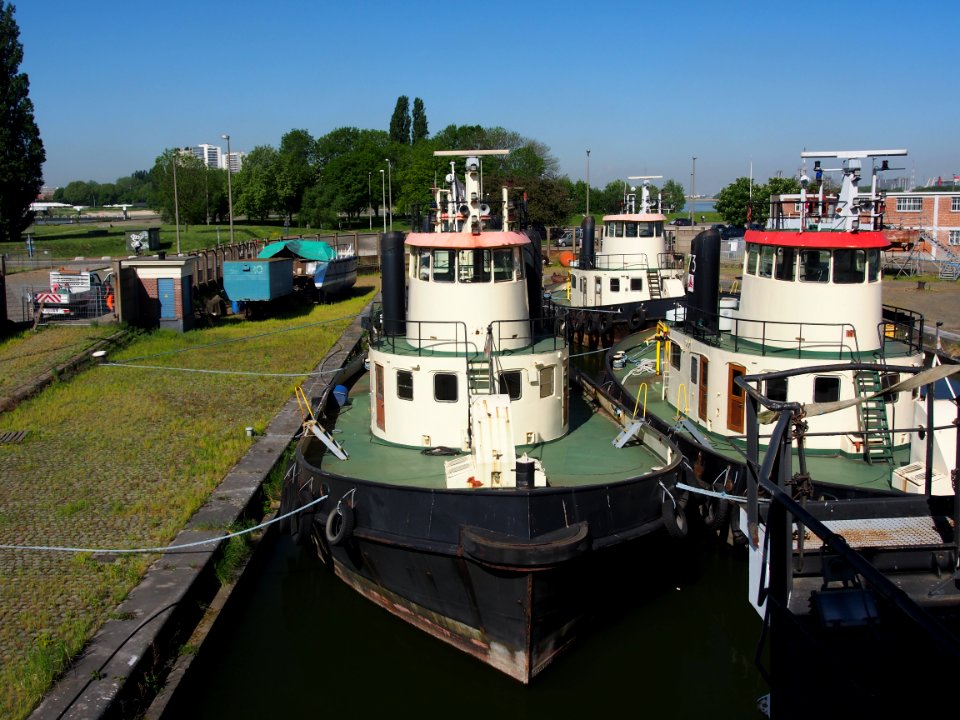 Toogboot 70, Kattendijkdok, Voith Schneider Propeller, Gemeentelijk Havenbedrijf Antwerpen, Kattendijkdok, pic3