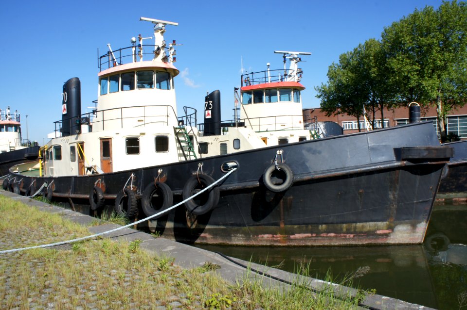 Toogboot 70, Kattendijkdok, Voith Schneider Propeller, Gemeentelijk Havenbedrijf Antwerpen, Kattendijkdok, pic4