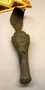 Tool for stripping bark from trees - Kuba - Royal Museum for Central Africa - DSC05966