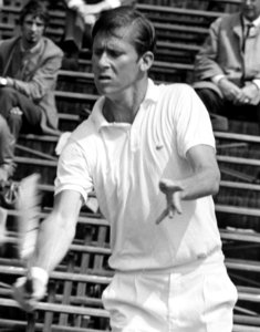 Top Tennis Toernooi 1969 in Amsterdam D. Ralston , aktie, Bestanddeelnr 922-4467 (cropped)