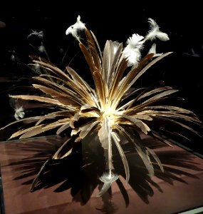 Top knot, feathers and rope - Oakland Museum of California - DSC05088