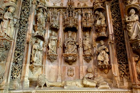 Tomb of Sancho I of Portugal - Mosteiro de Santa Cruz - Coimbra, Portugal - DSC09684
