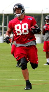 Tony Gonzalez 2013