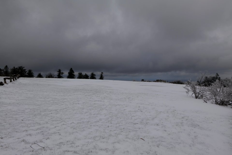 Top of Großer Feldberg with snow 2021-04-06 64