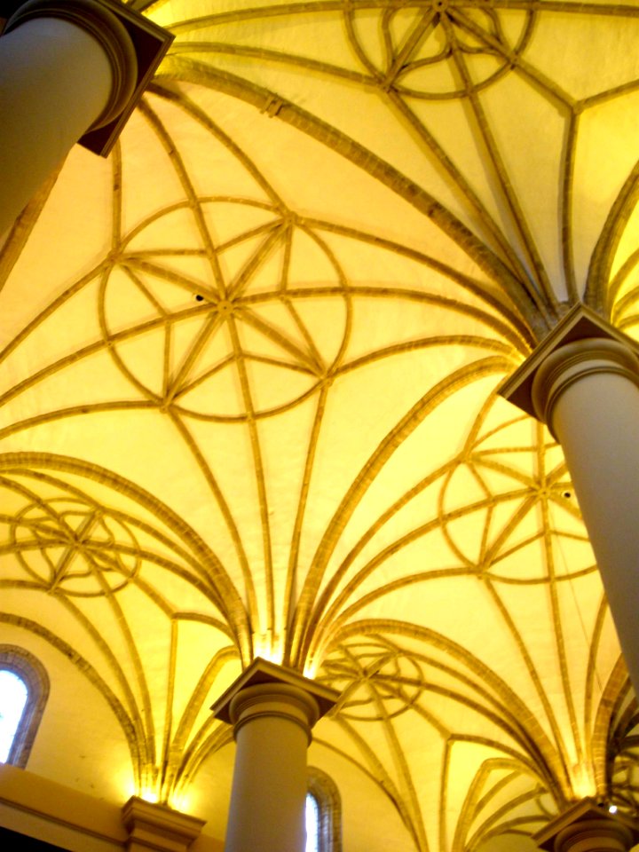 Tolosa - Iglesia de Santa María, interior 11