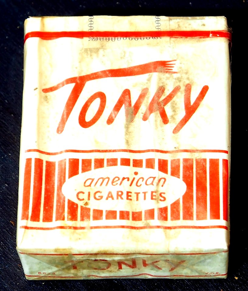 Tonky cigarettes, front