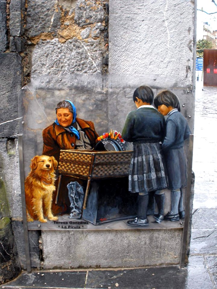 Tolosa - Graffiti & murals 03