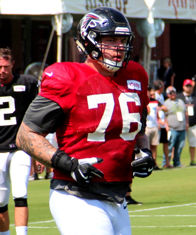 Tom Compton Falcons training camp 2016 2