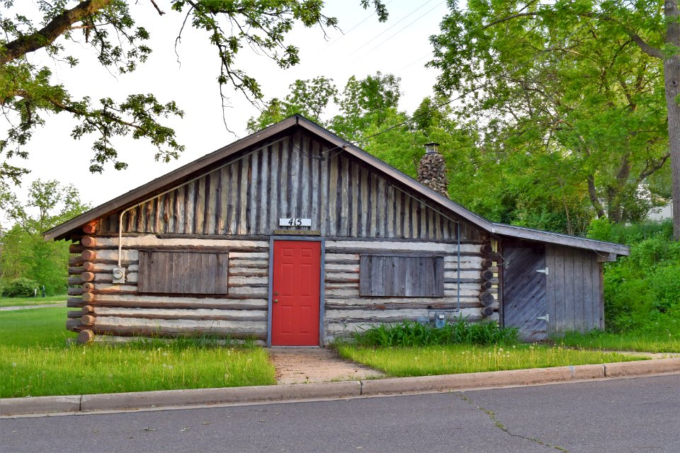 Tomah Boy Scout Cabin