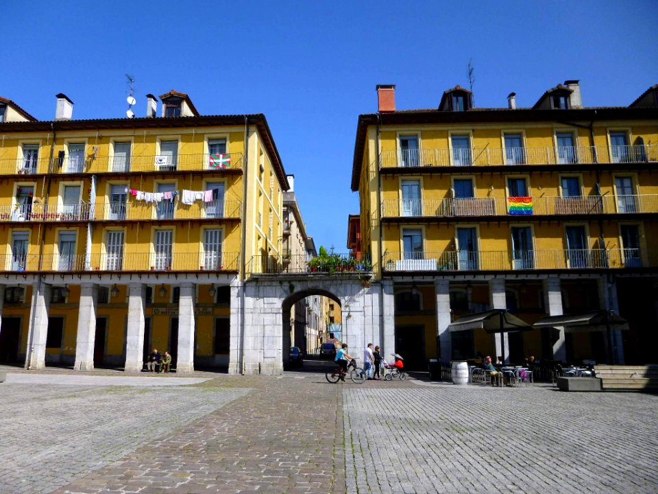 Tolosa - Plaza Euskal Herria 6