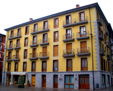 Tolosa - Andre Maria Plaza 15