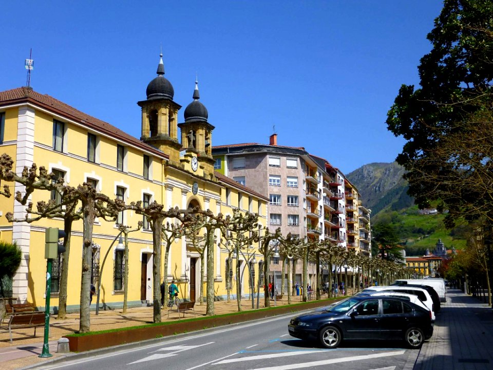 Tolosa - Colegio Hirukide Jesuitinak 8